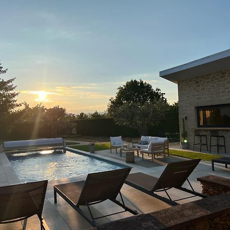 La Parenthese Hotel Auberives-sur-Vareze Luaran gambar